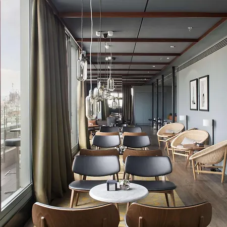 Nh Collection Gran Calderon Hotel