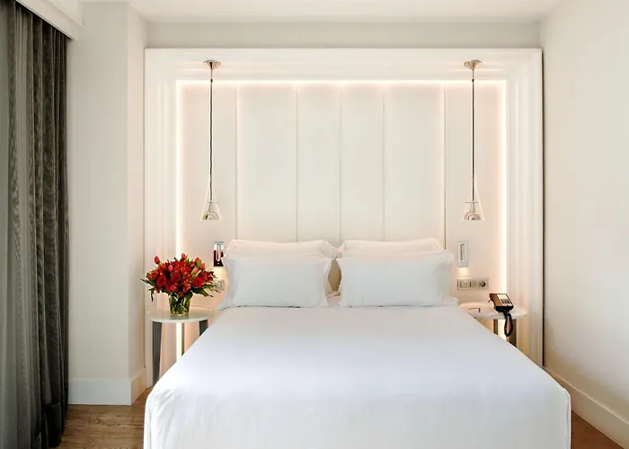 Hotel Nh Collection Gran Calderon 5*