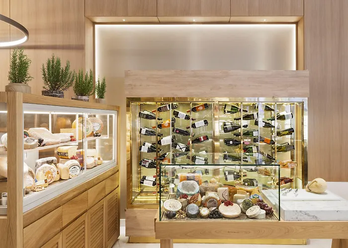 Nh Collection Gran Calderon Hotel